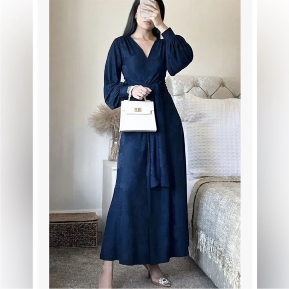 Zara Jacquard long sleeve dress - Picture 2 of 6